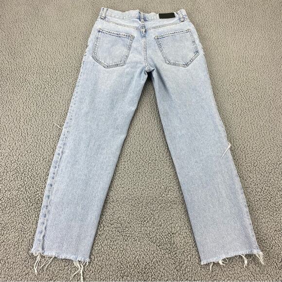 Rails Women's The Atwater Slouchy Straight Button Fly Destroyed Jean -  Size: 26 - Picture 5 of 15